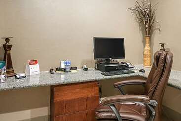 هتل Quality Inn Kingsville Hwy 77