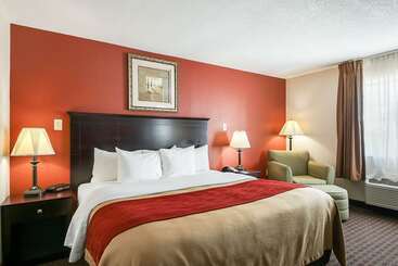 هتل Quality Inn Kingsville Hwy 77