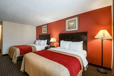 هتل Quality Inn Kingsville Hwy 77