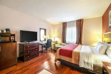 هتل Quality Inn Kingsville Hwy 77
