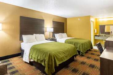 هتل Quality Inn Mobile West Tillmans Corner