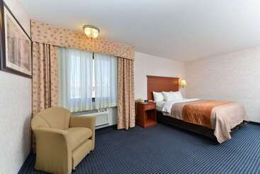 هتل Quality Inn