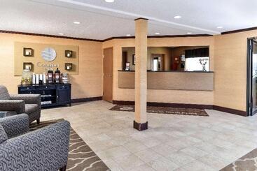 هتل Quality Inn