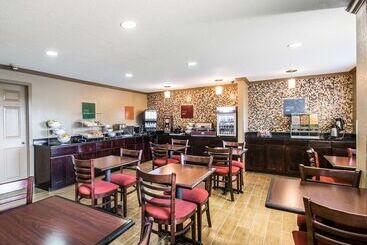 هتل Quality Inn Plant City  Lakeland
