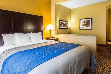 هتل Quality Inn Plant City  Lakeland