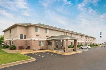 هتل Quality Inn & Suites