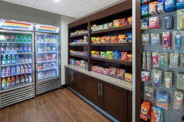 هتل Wingate By Wyndham Valdosta/moody Afb