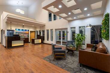 هتل Wingate By Wyndham Valdosta/moody Afb