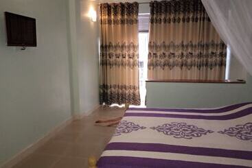پانسیون Harod Suites