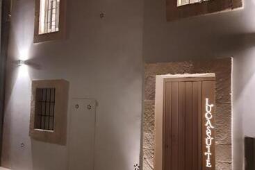 تختخواب و صبحانه Christian S Suites & Spa