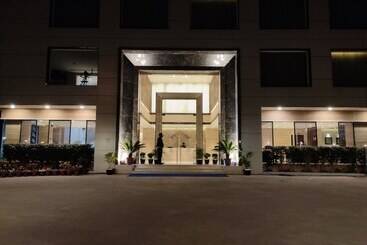هتل Novanta Jamshedpur