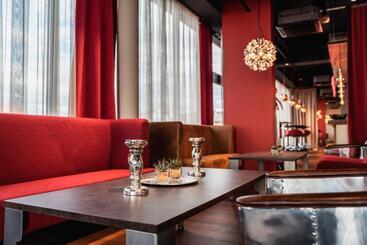 هتل Amedia Express Graz Airport, Trademark Collection By Wyndham