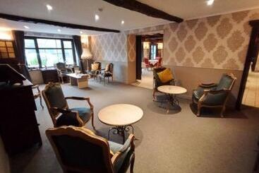 هتل Auberge De Bouvignes
