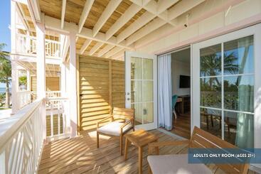 هتل Grassy Flats Resort & Beach Club