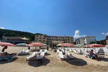 هتل Palma Beach