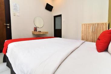 هتل Reddoorz @ Jalan Hayam Wuruk Denpasar