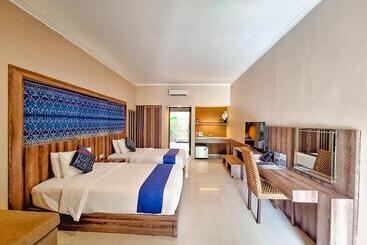هتل Sekuro Village Beach Resort