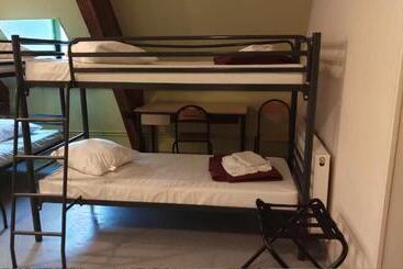 هاستل Auberge De Jeunesse La Hulotte