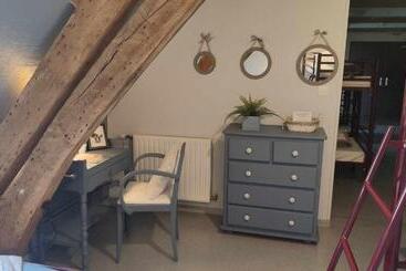 هاستل Auberge De Jeunesse La Hulotte