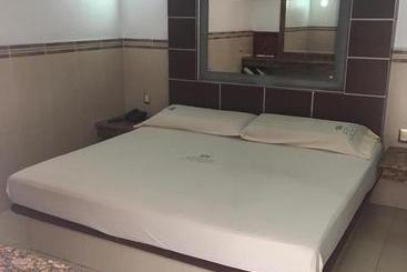 هتل & Suites Elba