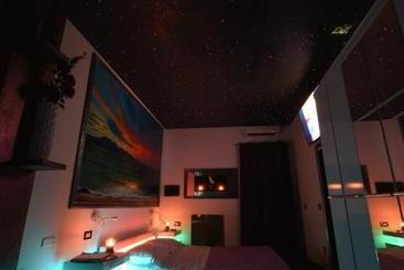 پانسیون Pop Art Exclusive Rooms