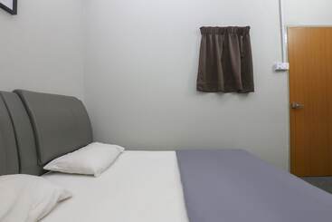 پانسیون Spot On 89751 Bed Station Guest House   Hostel