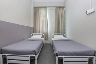 پانسیون Spot On 89751 Bed Station Guest House   Hostel