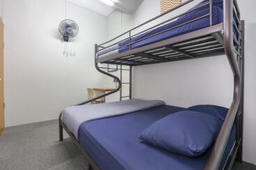 پانسیون Spot On 89751 Bed Station Guest House   Hostel