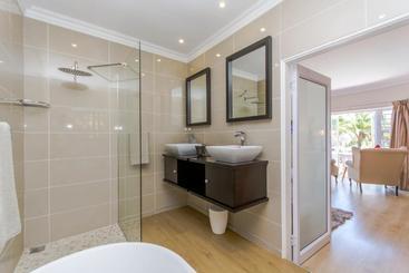 پانسیون Villa Capri Guesthouse Ballito