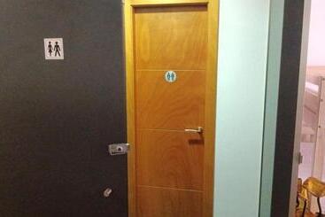 Albergue O Apartamento Camino Santiago Porriño   En Pleno Centro   City Centre