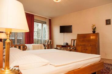 Pension Sacher   Apartments Am Stephansplatz