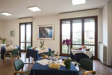 پانسیون Casa Al Carmine