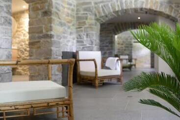 هتل Couvent De La Salette & Spa