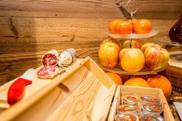 پانسیون Alpine Rooms Guesthouse