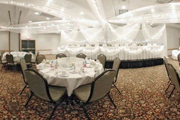 Country Inn & Suites By Radisson, Mankato Hotel And Conference Center, Mn