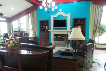 酒店 Americas Best Value Inn & Suites Alvin/houston