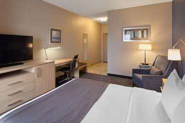هتل Best Western Eau Claire South