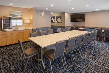 هتل Best Western Eau Claire South