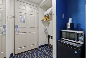 Best Western Plus Lake Lanier Gainesville Hotel & Suites