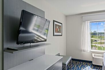 Best Western Plus Lake Lanier Gainesville Hotel & Suites