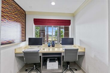 Best Western Plus Lake Lanier Gainesville Hotel & Suites