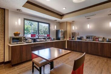 هتل Best Western Plus Orlando East Ucf Area