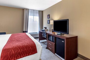 هتل Comfort Inn Biltmore West
