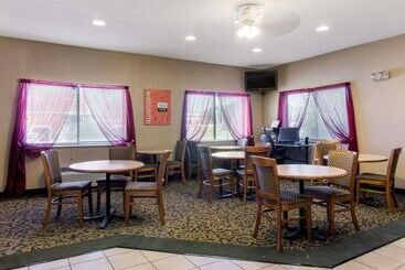 هتل Comfort Inn