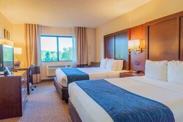 هتل Comfort Inn North  Air Force Academy Area
