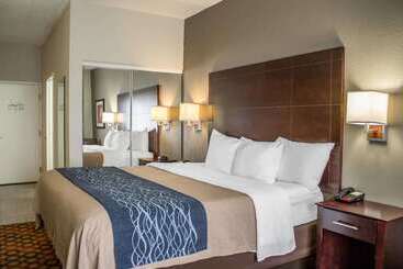 هتل Comfort Inn Sandusky