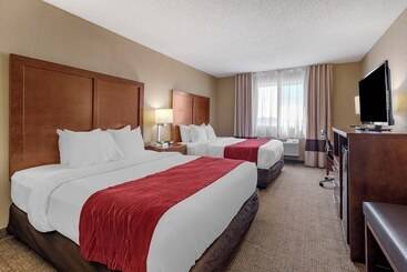 فندق Comfort Inn & Suites Hays I70