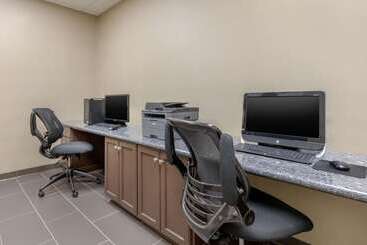 هتل Comfort Inn & Suites North Little Rock Mccain Mall