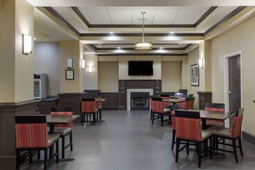 هتل Comfort Inn & Suites North Little Rock Mccain Mall