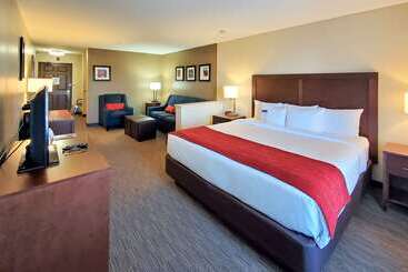 هتل Comfort Inn & Suites Tempe Phoenix Sky Harbor Airport